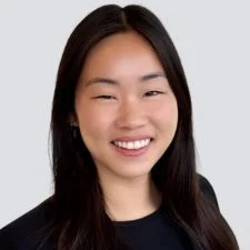 Claire Jang Headshot