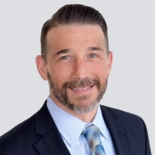 Jason Washburn Headshot