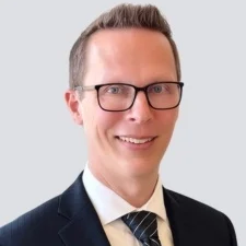 Steve Hutnley Headshot